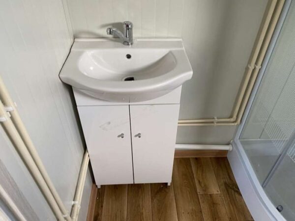 Büro 6m×2,4m wc, Dusche und Küche – Bild 6