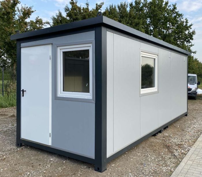 Büro 6m×2,4m wc, Dusche und Küche